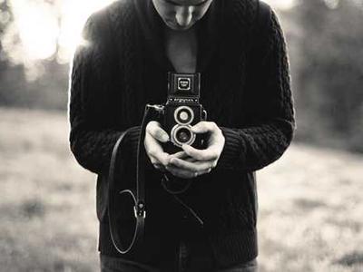 For an unpublished short story writer, what magazines or online publications offer the best chance of being recognized?